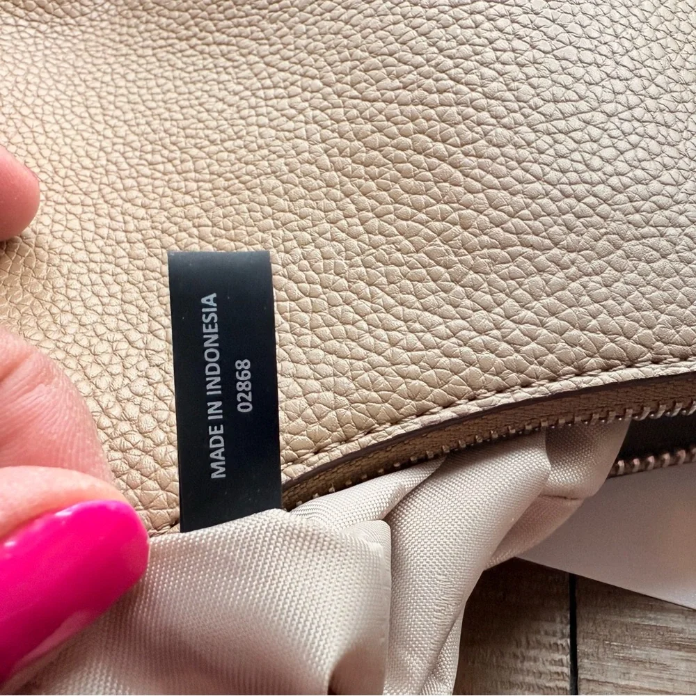DKNY Tan and Brown Leather Hobo Shoulder Bag